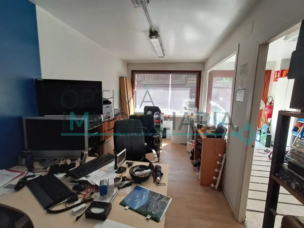 Business premises to rent in Av. de la Bartra, 10, imagen 11
