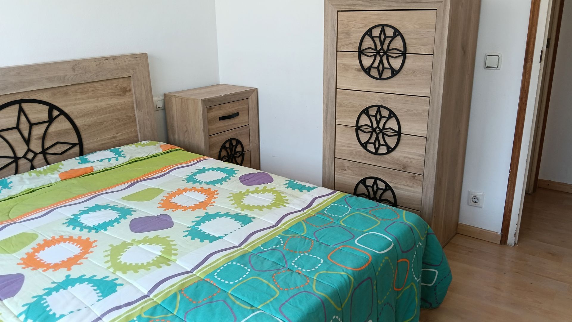 Habitación de Dúplex en venta en Pineda de Mar con Calefacción, Amueblado y Horno