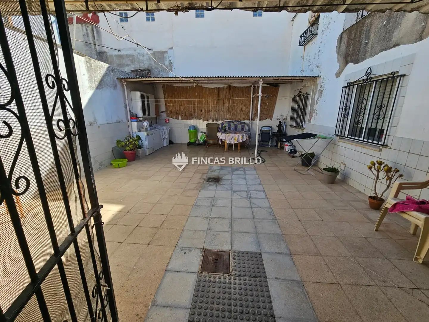 Vista exterior de Casa adosada en venta en Cáceres con Aire acondicionado, Calefacción y Amueblado