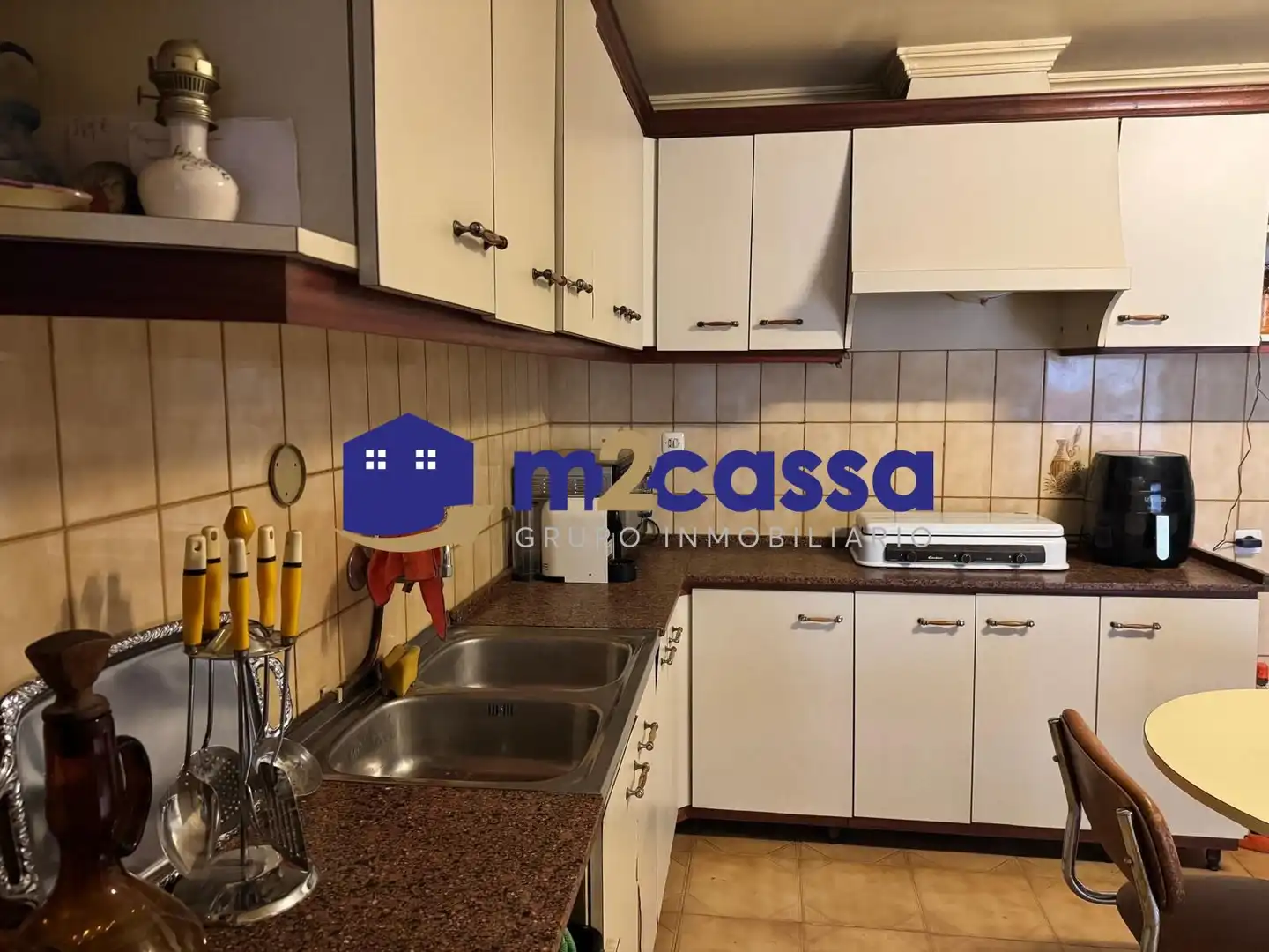GRAN CASA CON GARAJE INCLUIDO EN ZONA DEL BARRIO DE SAN CRISTÓBAL, image 2