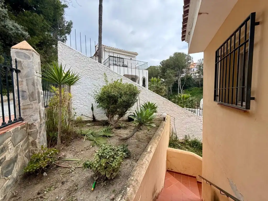 Exterior view of Flat for sale in Nerja  with Terrace, Swimming Pool and Balcony