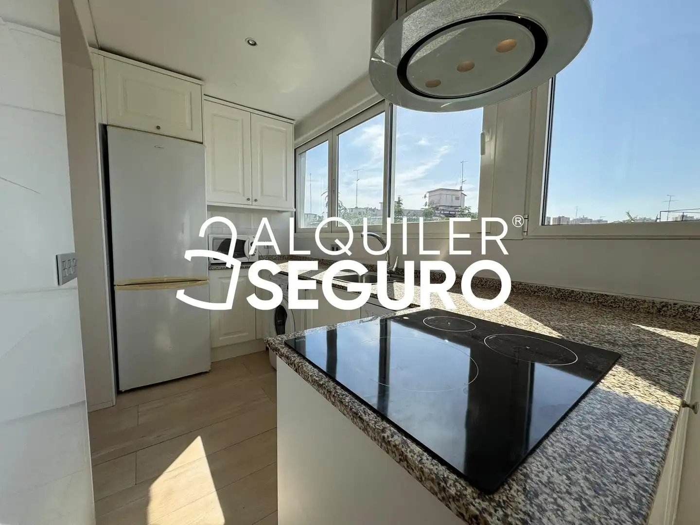 Cuina de Pis de lloguer en Pozuelo de Alarcón amb Aire condicionat i Calefacció