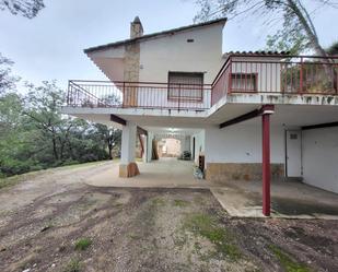 Vista exterior de Casa o xalet en venda en Esparreguera amb Jardí privat, Terrassa i Traster