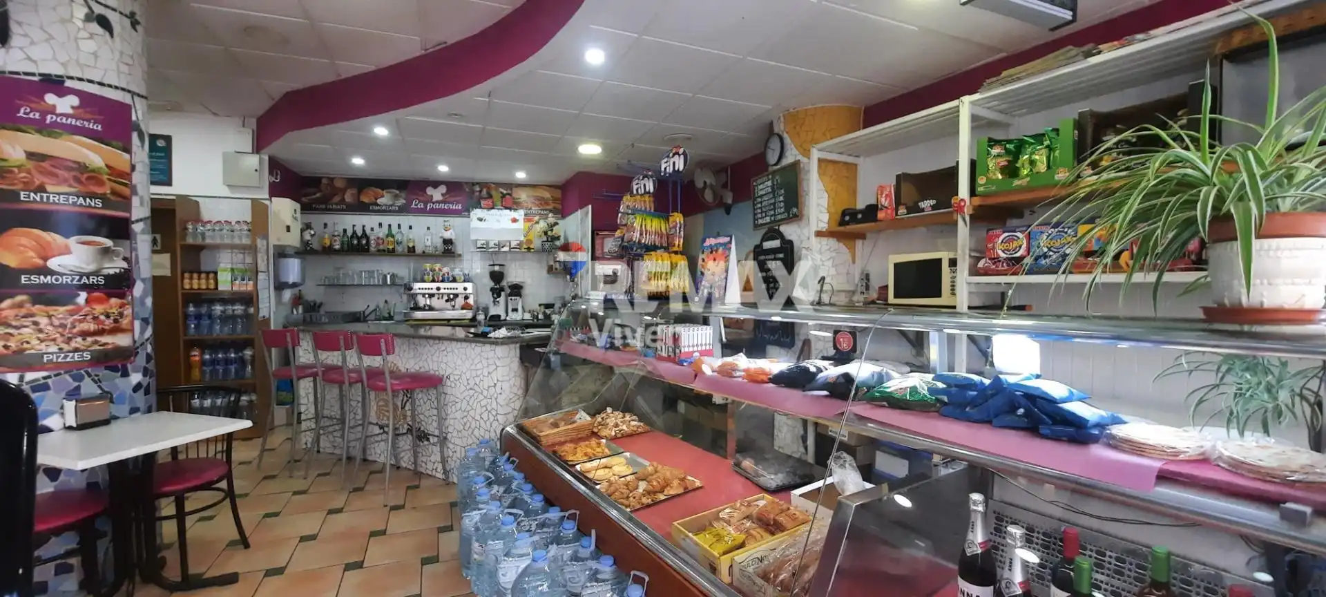 Local en traspaso en Vilanova i la Geltrú con Amueblado