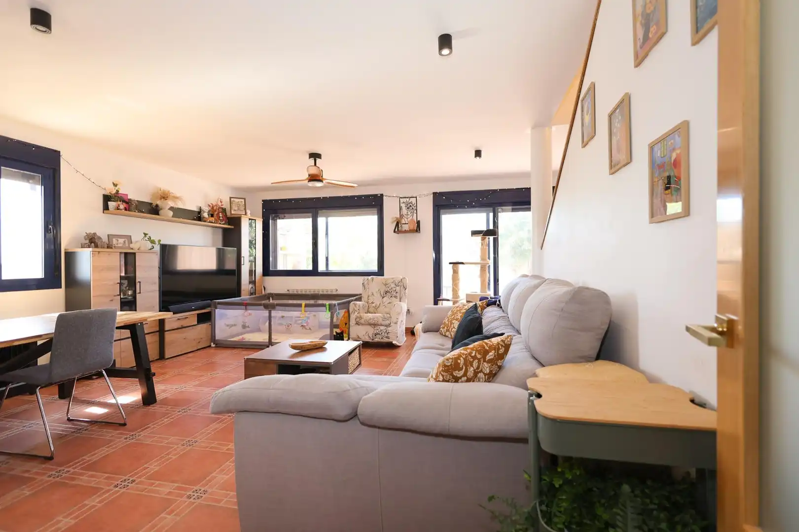 Living room of Houses for sale in Yebes  with Heating