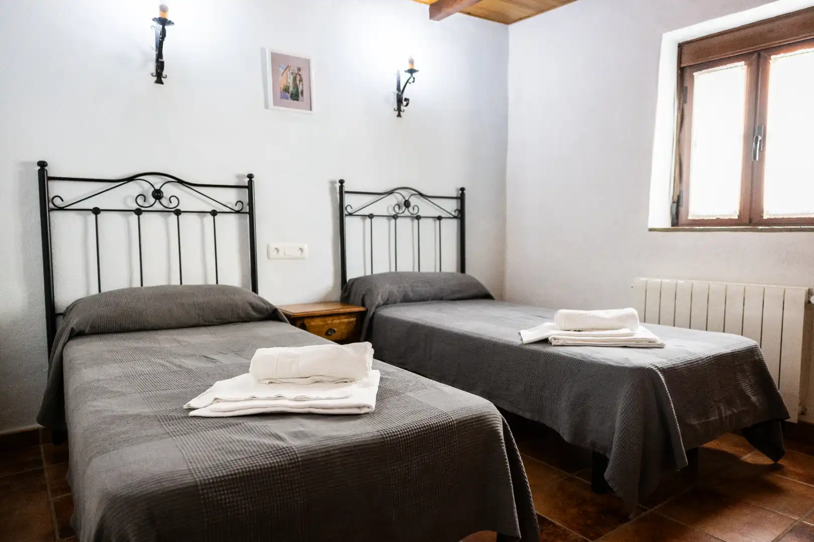 Habitación de Finca rústica en venta en Montejaque con Aire acondicionado, Jardín privado y Terraza