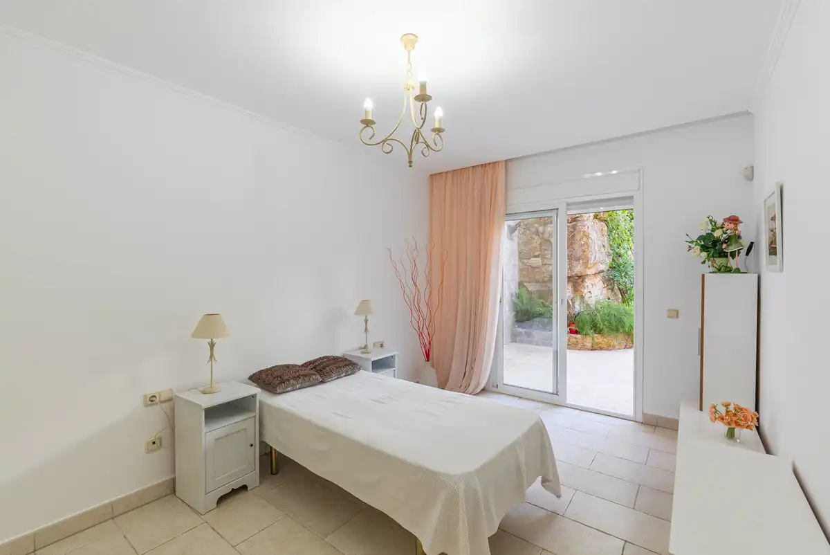 Appartement compact avec piscine à vendre à Benahavís pueblo, imagen 3