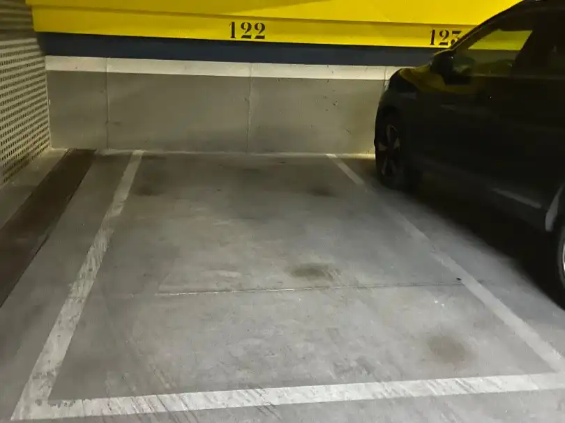Parking of Garage for rent in Las Rozas de Madrid