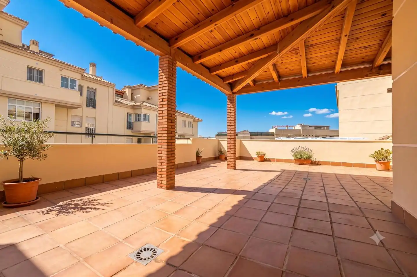 Terraza de Casa adosada en venta en Málaga con Aire acondicionado, Calefacción y Jardín privado