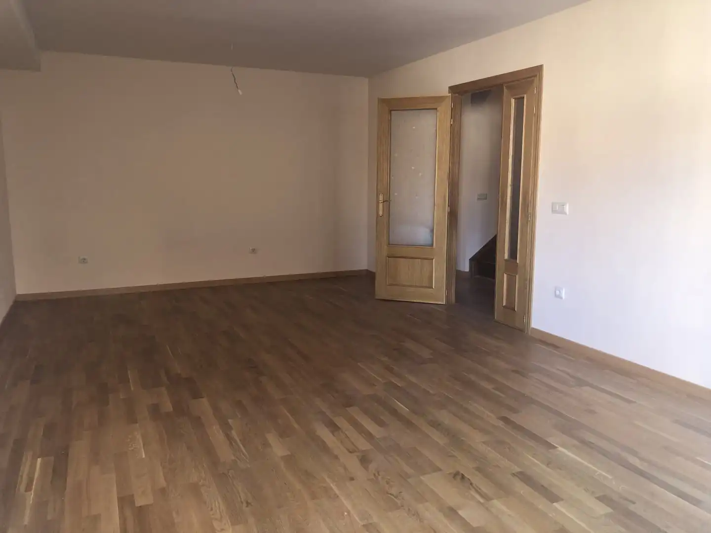Casa adosada en venta en La Lastrilla  con Calefacción, Jardín privado y Terraza
