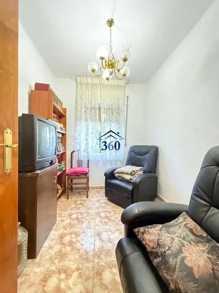 Sala d'estar de Pis en venda en Cáceres