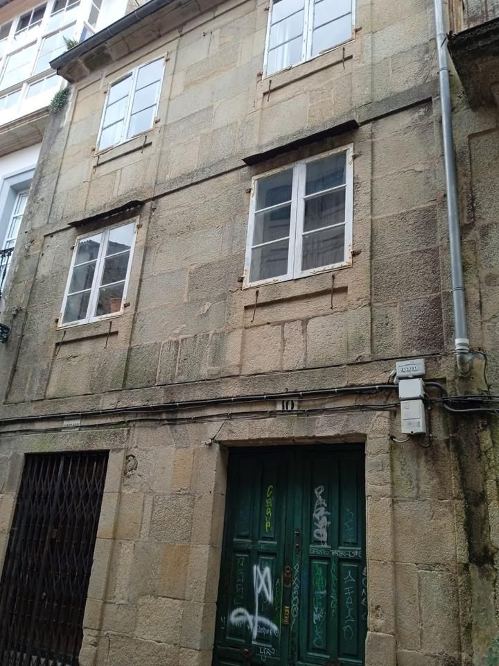 Vista exterior de Casa o xalet en venda en Santiago de Compostela 
