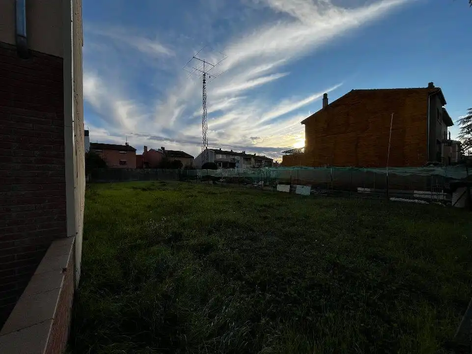 Terreny residencial en venda a Torelló, imagen 3