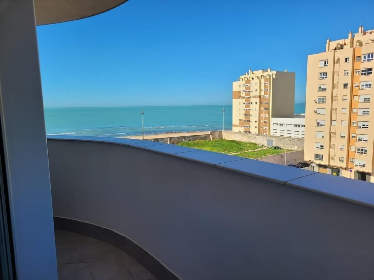 Terraza de Piso en venta en  Cádiz Capital con Aire acondicionado, Terraza y Balcón