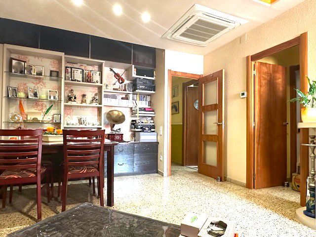 Flat for sale in Sant Boi de Llobregat  with Air Conditioner, Heating and Terrace