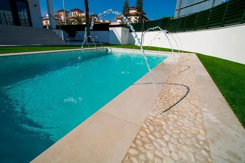 Swimming pool of Houses for sale in Elche / Elx  with Air Conditioner, Heating and Private garden
