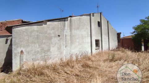 casa de pueblo para derribar