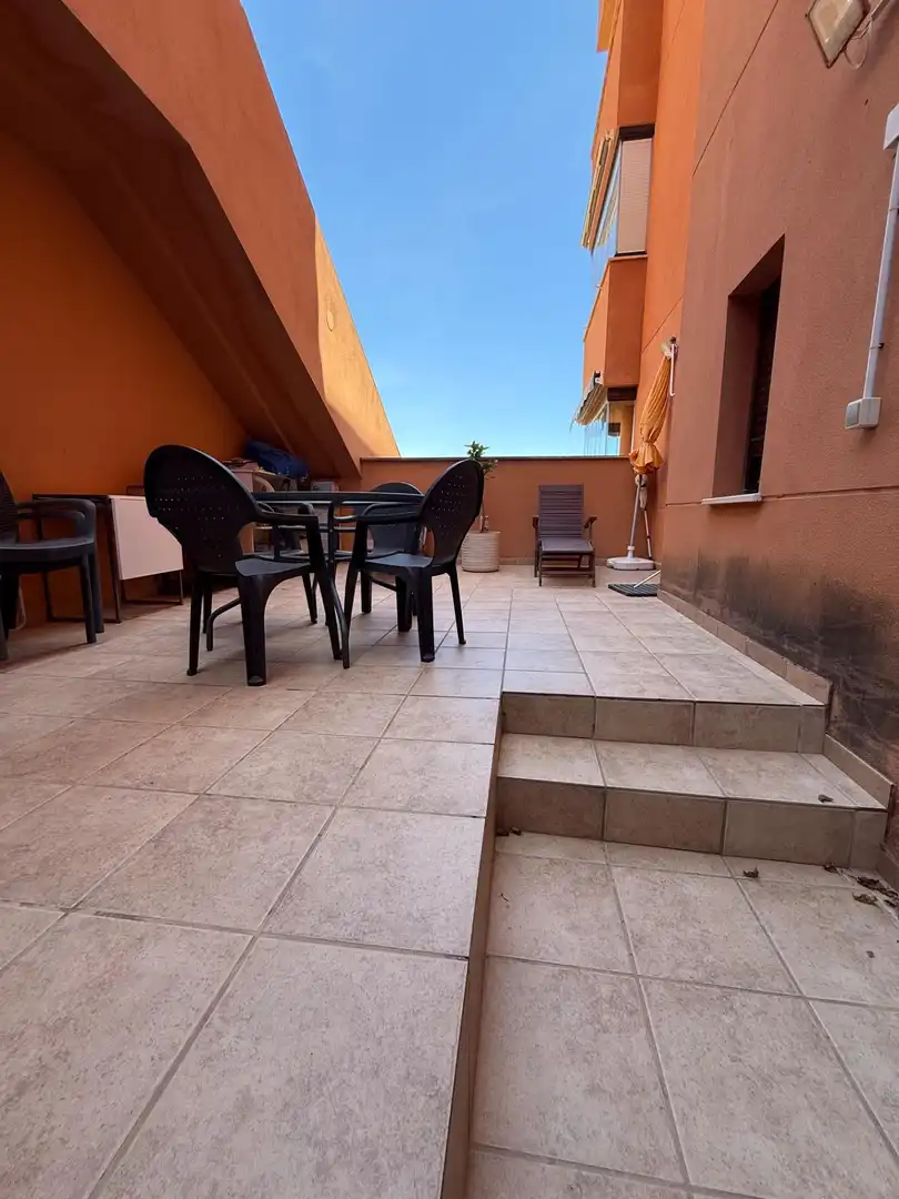 Terrassa de Pis en venda en Rincón de la Victoria amb Aire condicionat, Calefacció i Jardí privat