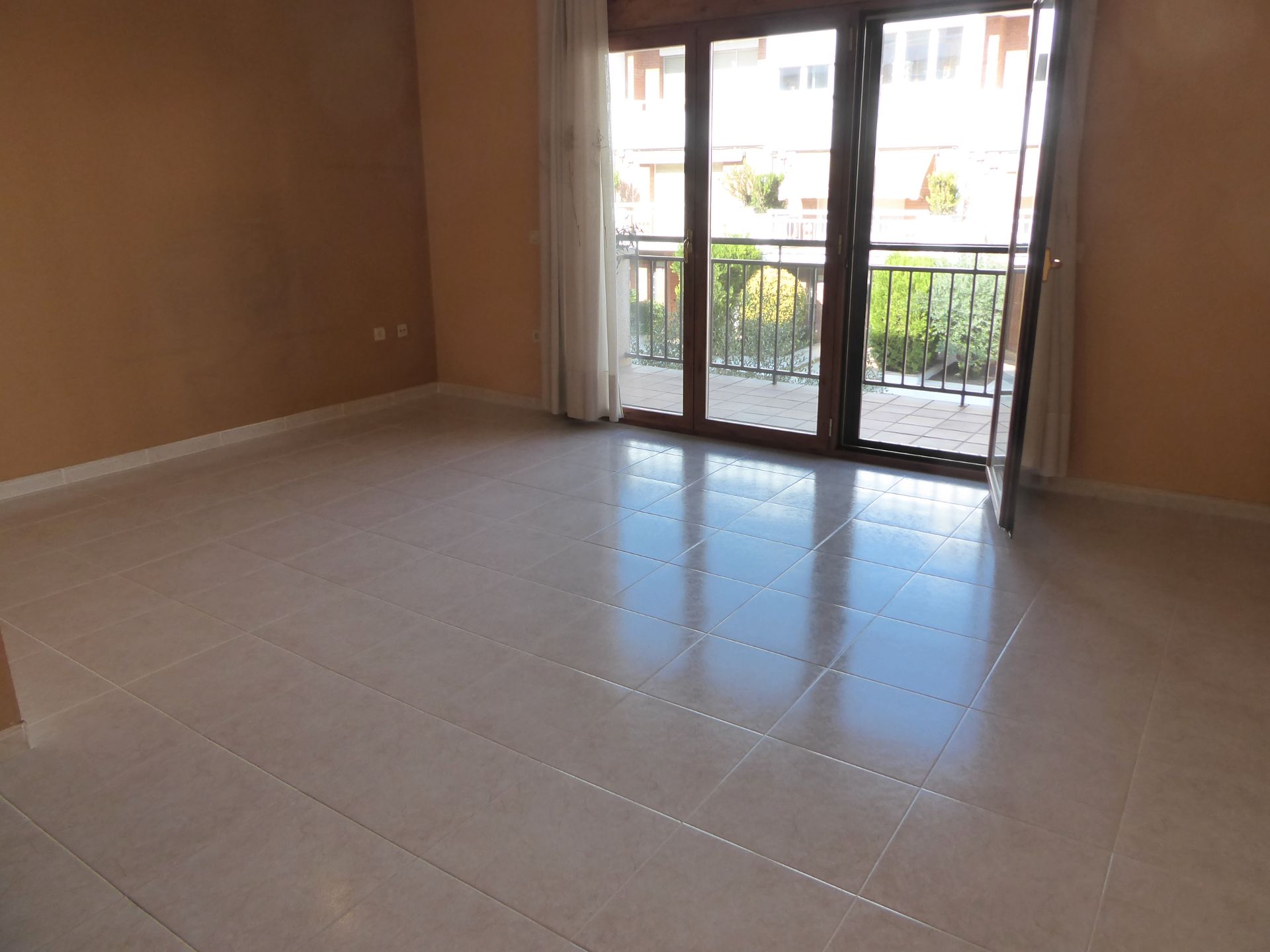 Living room of Single-family semi-detached for sale in Santpedor  with Heating, Terrace and Storage room