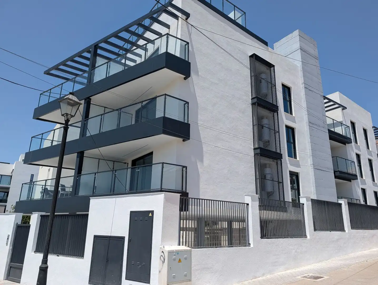 Vista exterior de Apartament en venda en Fuengirola amb Aire condicionat, Calefacció i Terrassa