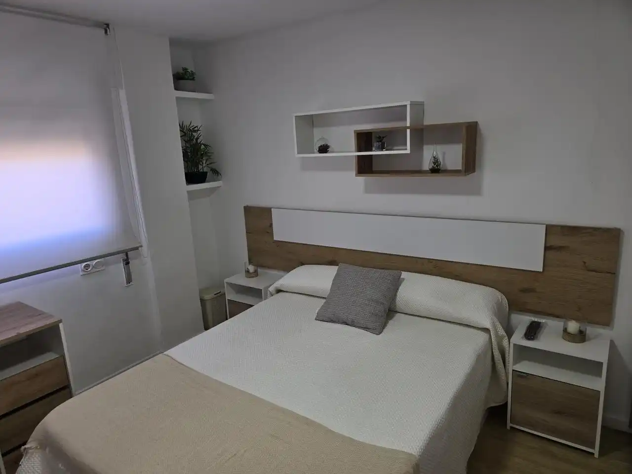 Bedroom of Flat for sale in La Victoria