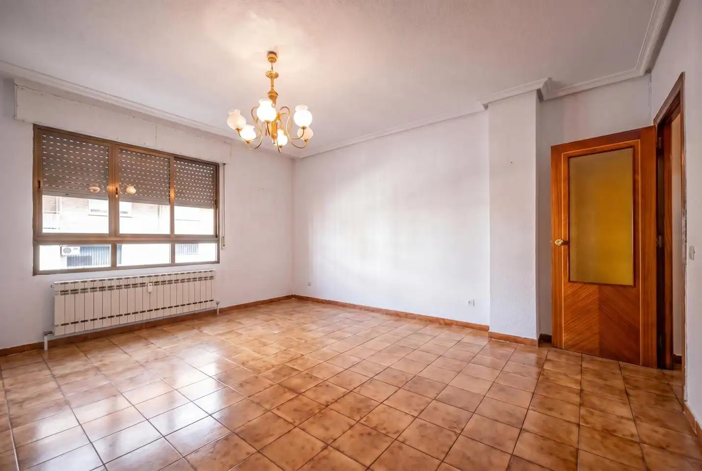 Living room of Ground floor for sale in Ávila