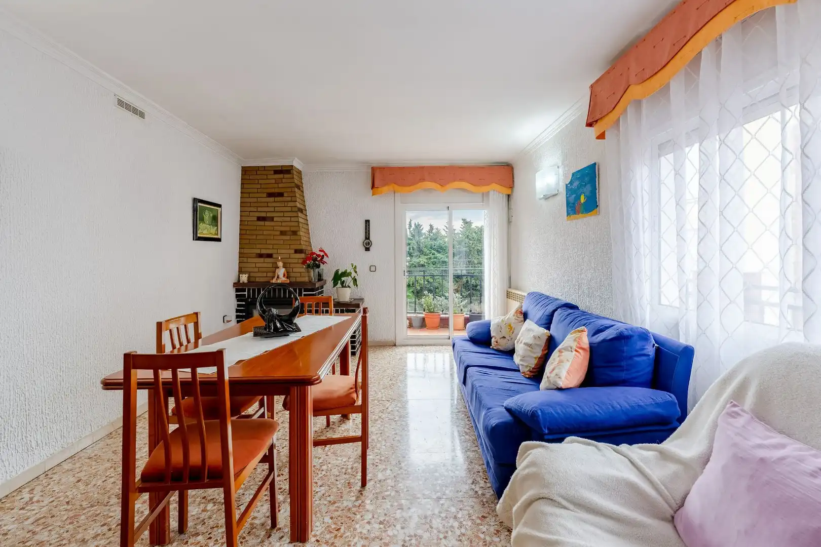 Sala de estar de Piso en venta en Malgrat de Mar con Calefacción, Terraza y Trastero