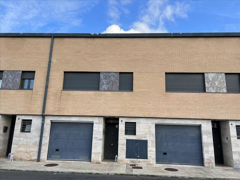 House or chalet for sale in DEL TARAY, Daimiel