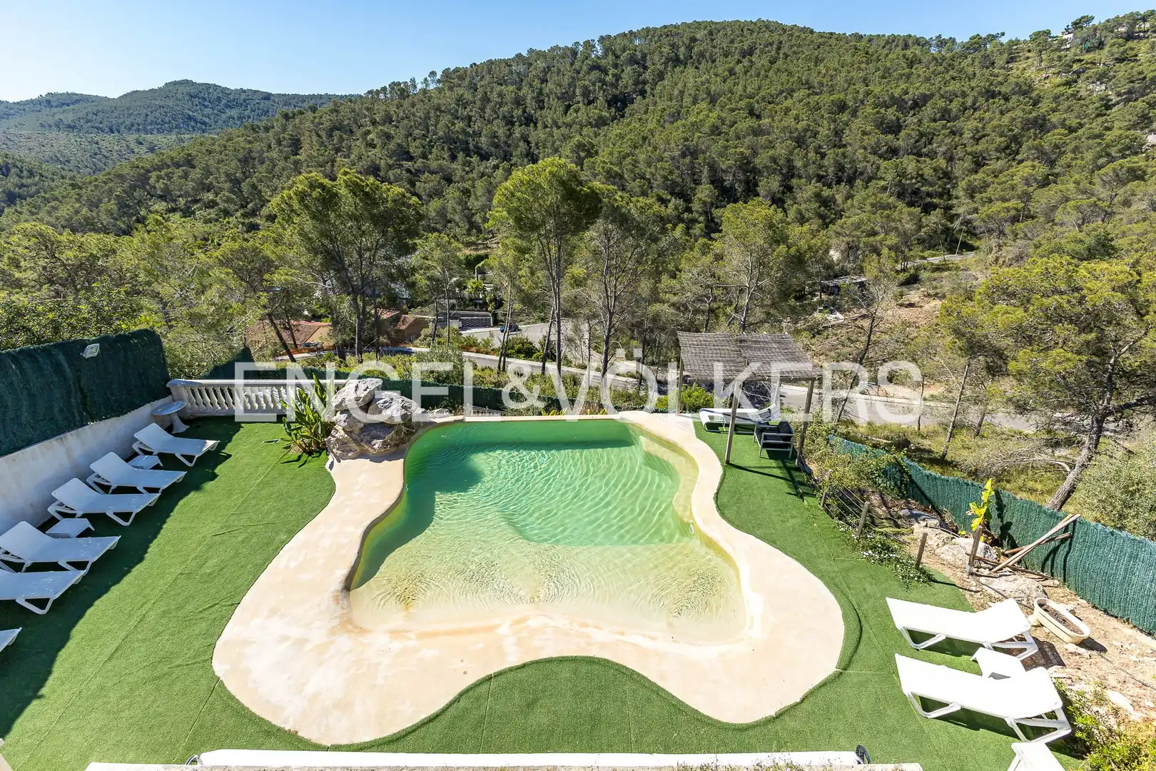 Piscina de Casa o xalet en venda en Sant Pere de Ribes amb Aire condicionat, Calefacció i Jardí privat