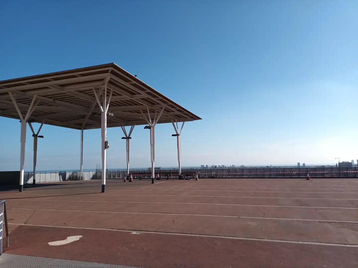 Terraza de Piso en venta en Barcelona con Amueblado y Horno