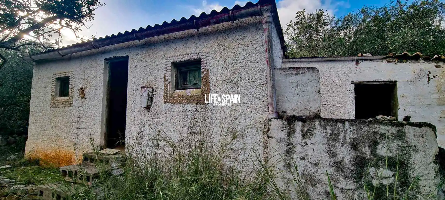 Vista exterior de Finca rústica en venda en Roquetes amb Jardí privat i Piscina