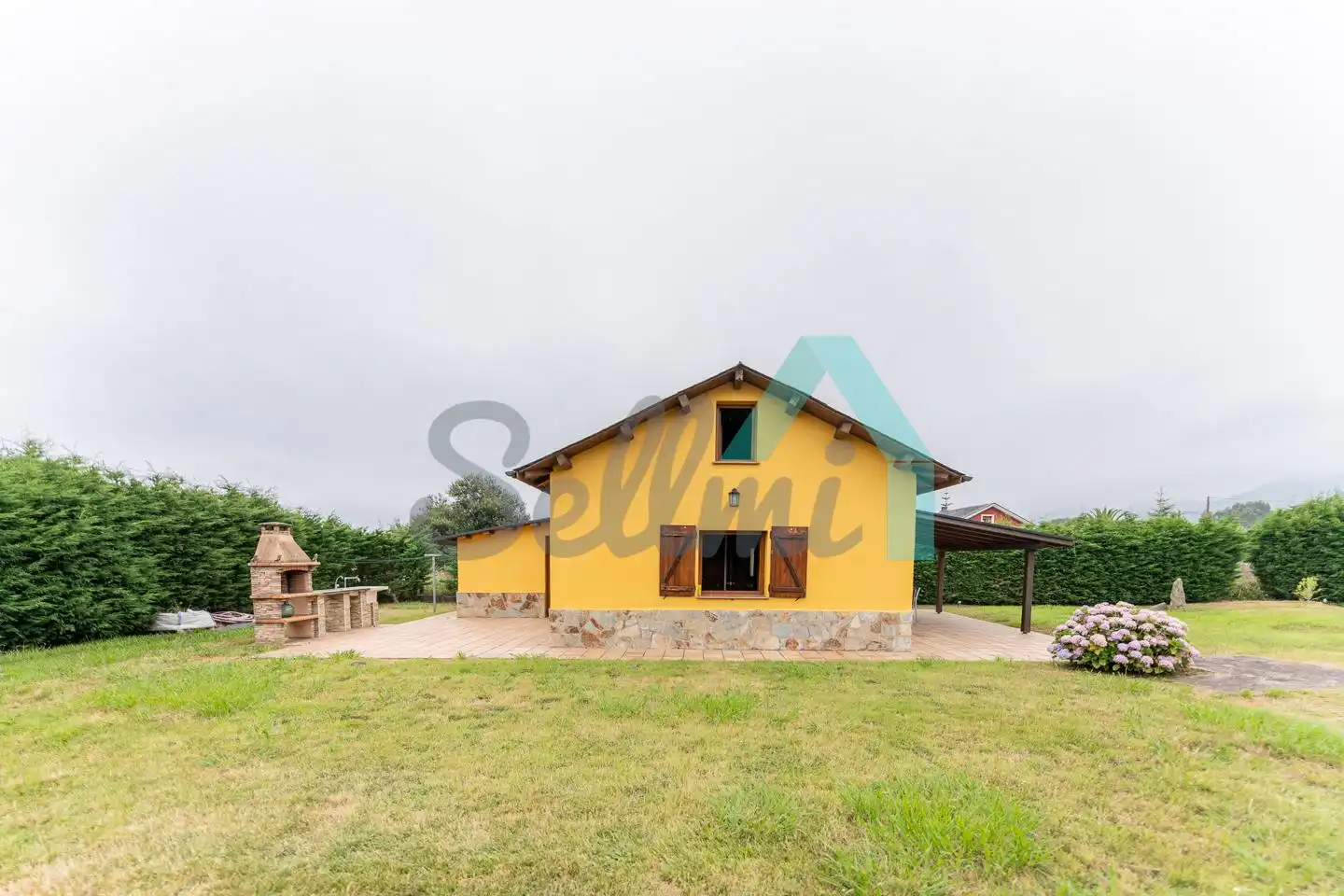 Exterior view of Houses for sale in Valdés - Luarca  with Private garden, Parquet flooring and Terrace