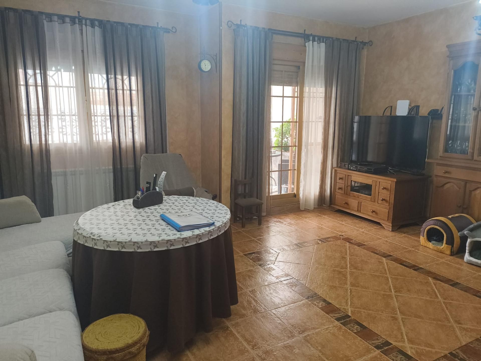 Living room of House or chalet for sale in Seseña  with Air Conditioner, Heating and Private garden