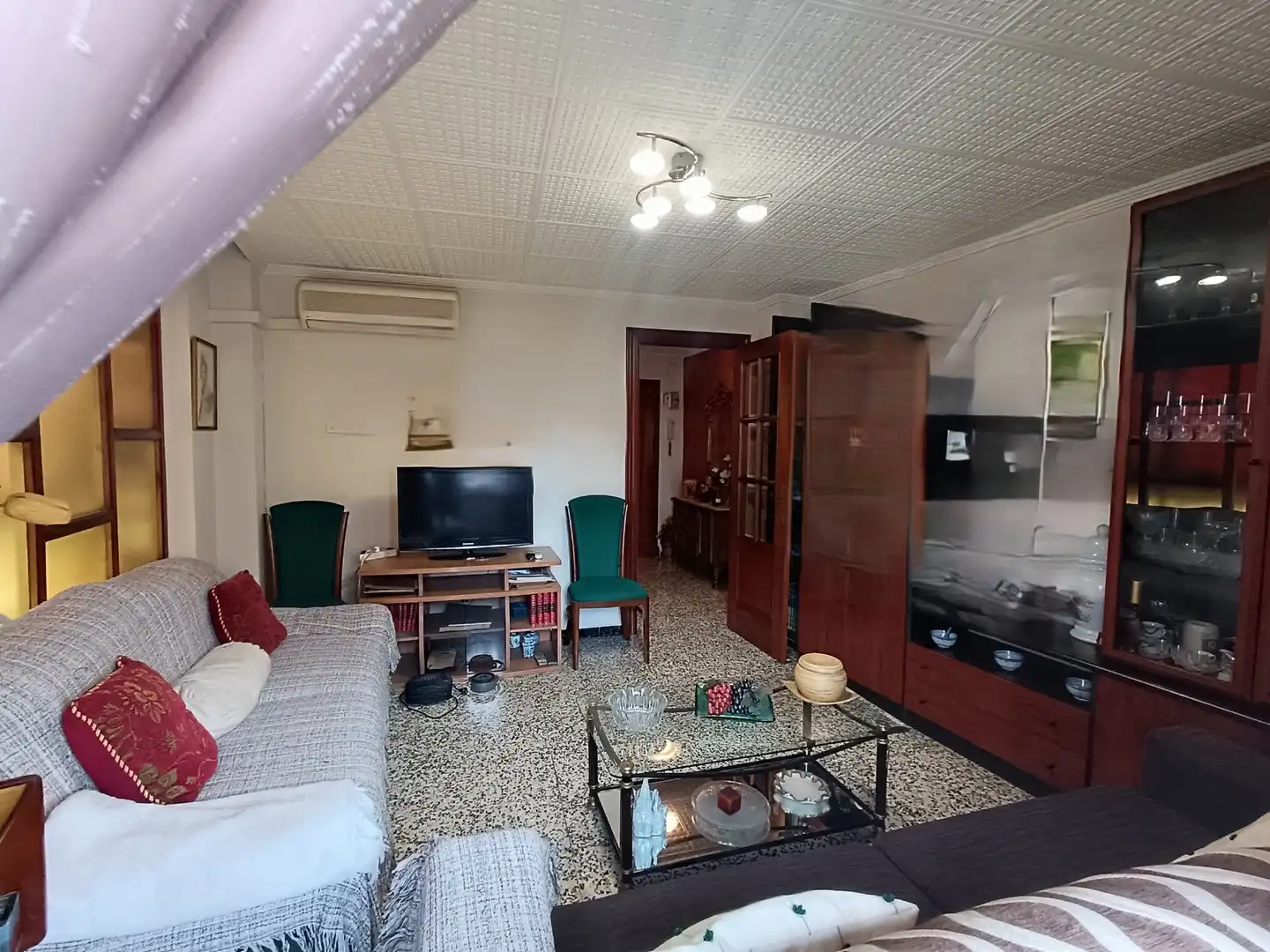 Piso con ascensor en venta en Calle Pinoso