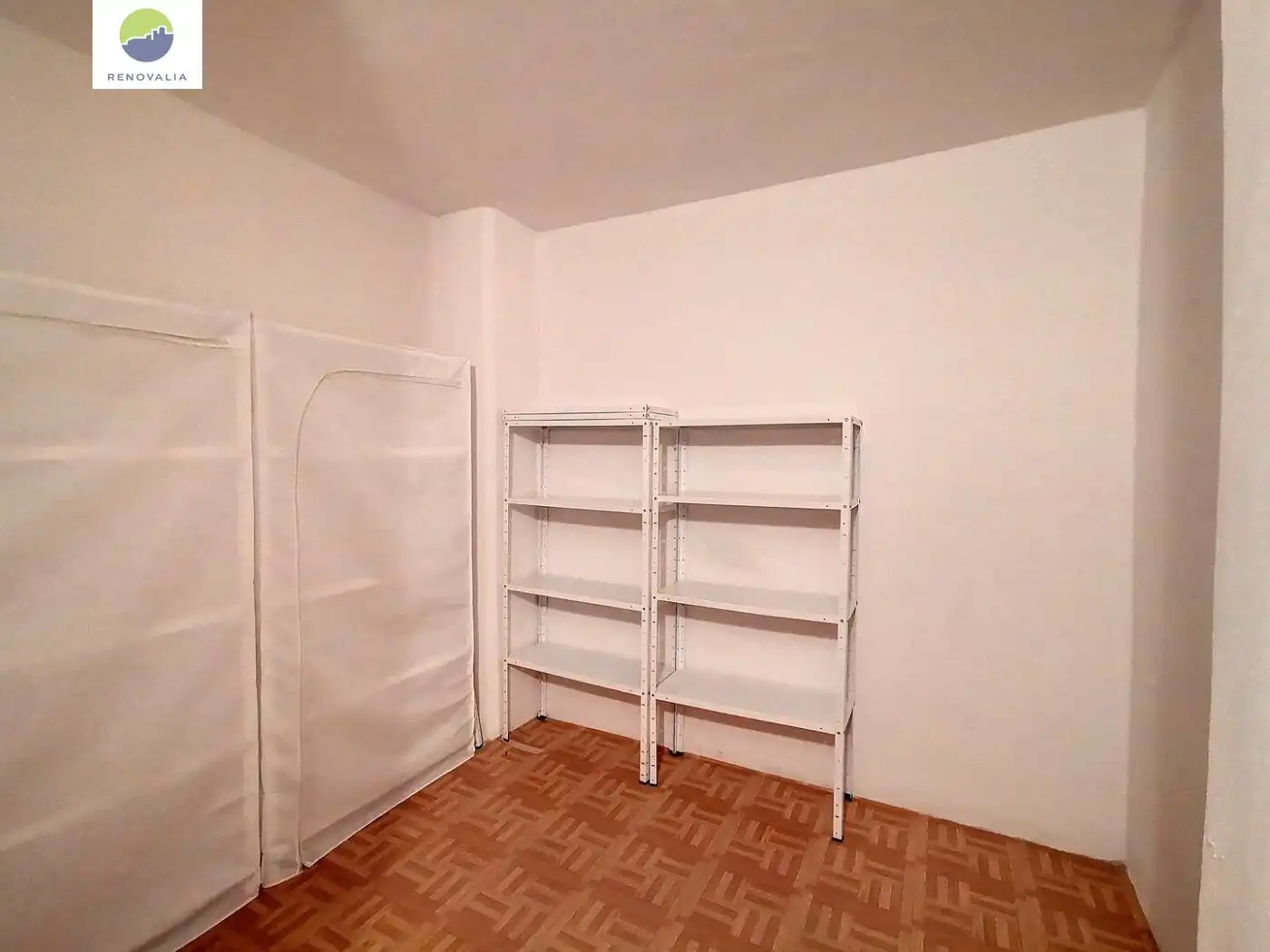 Schlafzimmer von Wohnung zum Verkauf in Granada mit Klimaanlage, Heizung und Terrasse