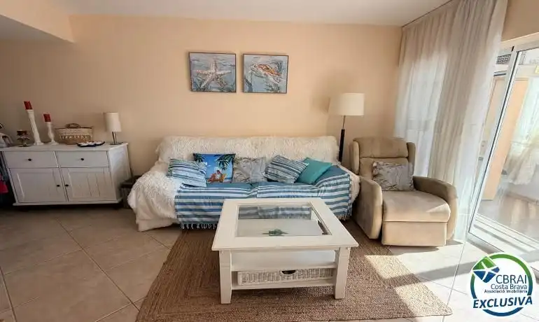 Apartment with pool for sale in Gola de l´Estany, imagen 2