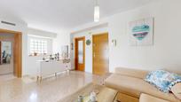 Sala d'estar de Àtic en venda en Montserrat amb Aire condicionat, Calefacció i Terrassa