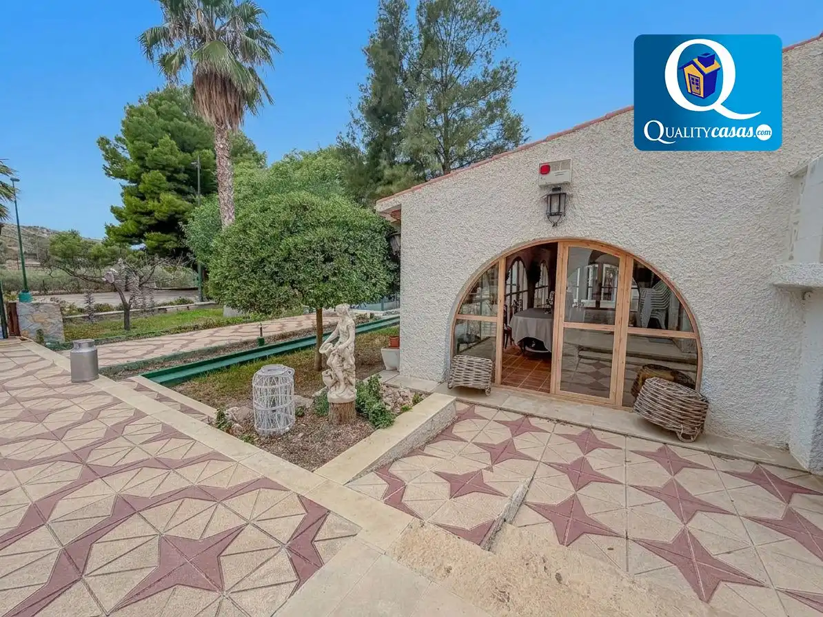 Xalet amb piscina en venda a San Crispín - Huerta Nueva-Estación, imagen 10