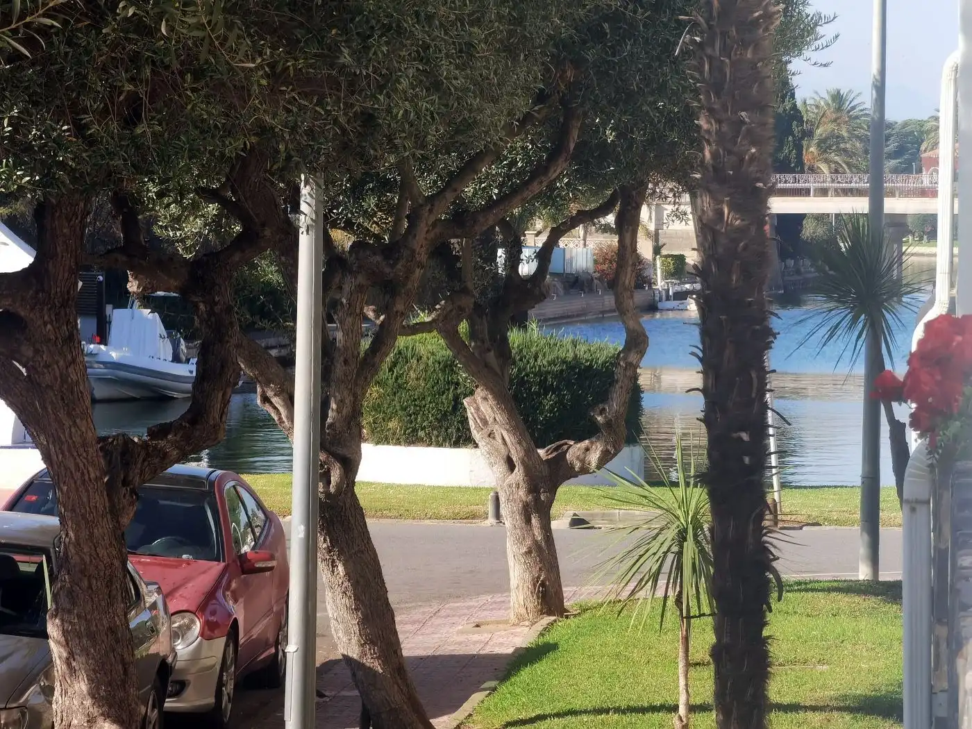 Exterior view of Apartments for sale in Empuriabrava  with Air Conditioner, Heating and Terrace
