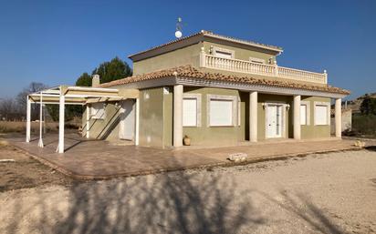 Vista exterior de Casa o xalet en venda en Villena amb Aire condicionat, Calefacció i Jardí privat