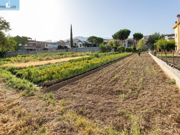 Terreno residencial en venta en Calle de Vicente Aleixandre