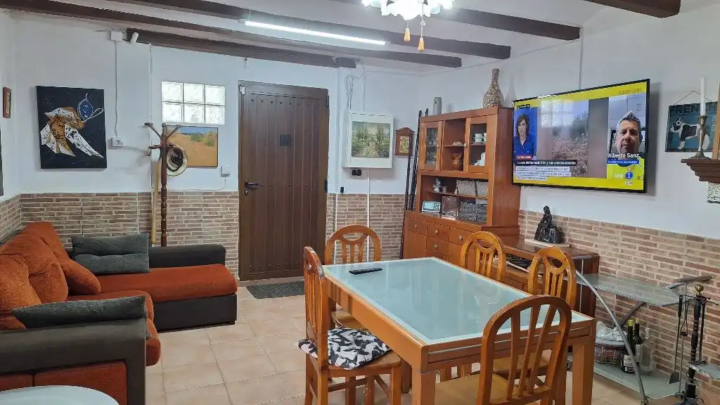 Casa o chalet en venta en Canredondo con Jardín privado, Terraza y Trastero