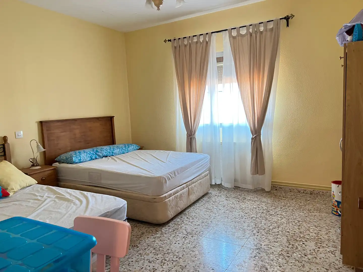 Dormitori de Casa o xalet en venda en Villafranca de los Caballeros amb Aire condicionat, Calefacció i Terrassa