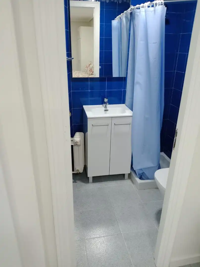 Bany de Estudi de lloguer en Oviedo  amb Moblat