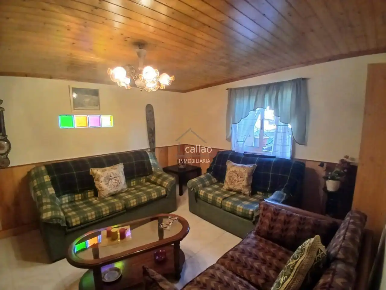 Sala d'estar de Casa o xalet en venda en San Sadurniño amb Jardí privat i Moblat