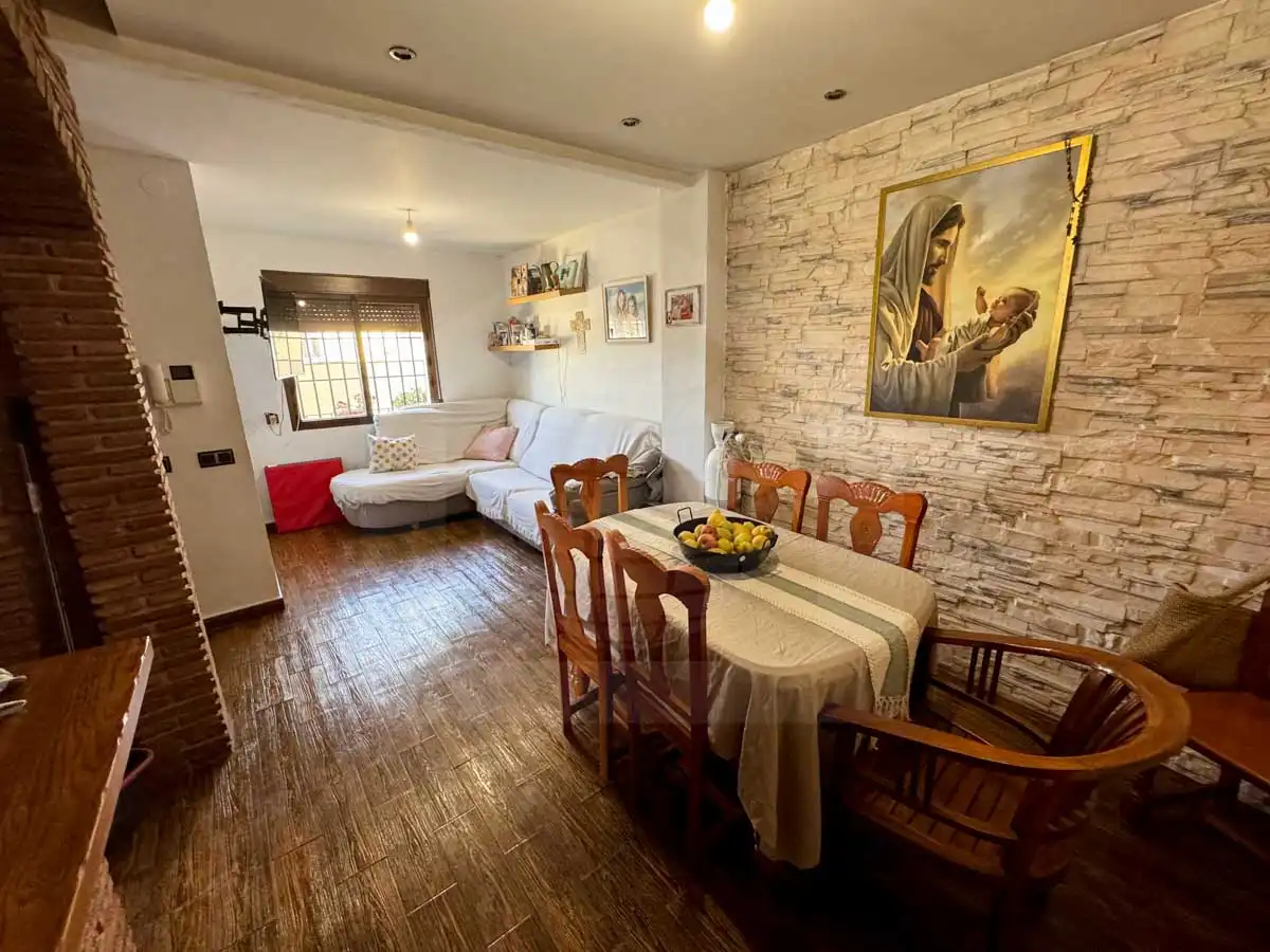 Sala d'estar de Dúplex en venda en Alhaurín El Grande amb Terrassa