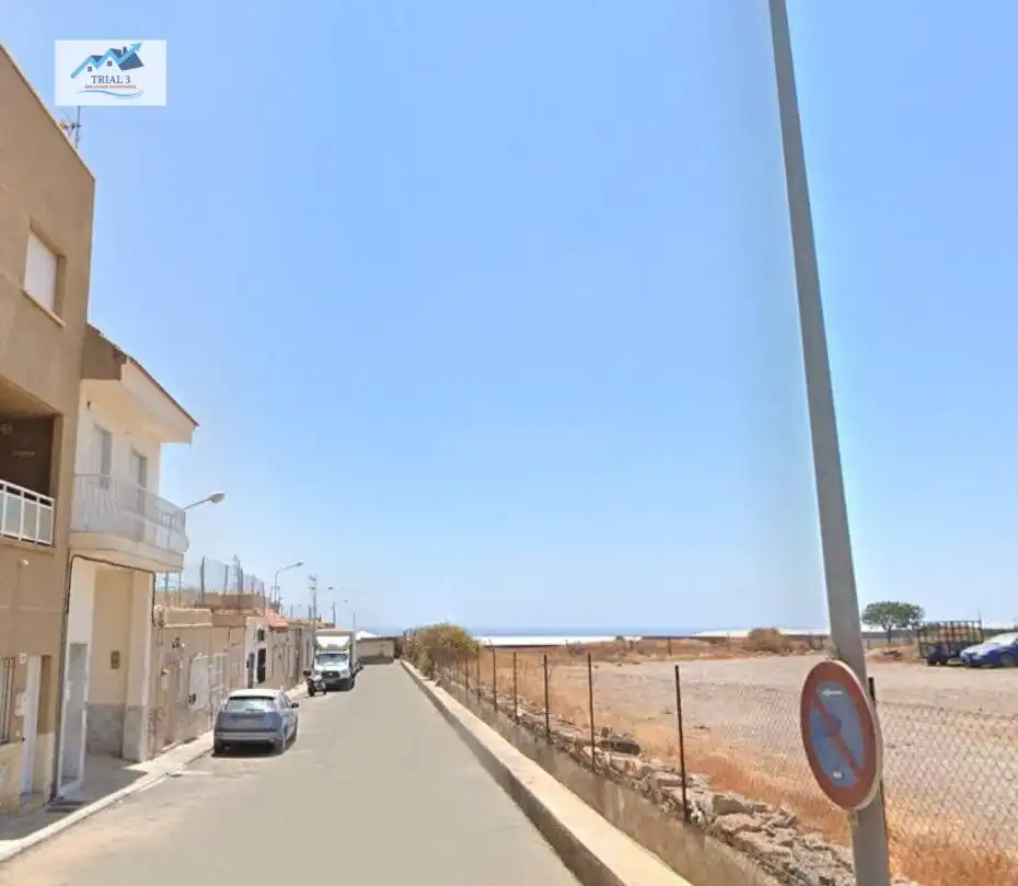 Flat with lift for sale in Calle HILANDERAS (LG)