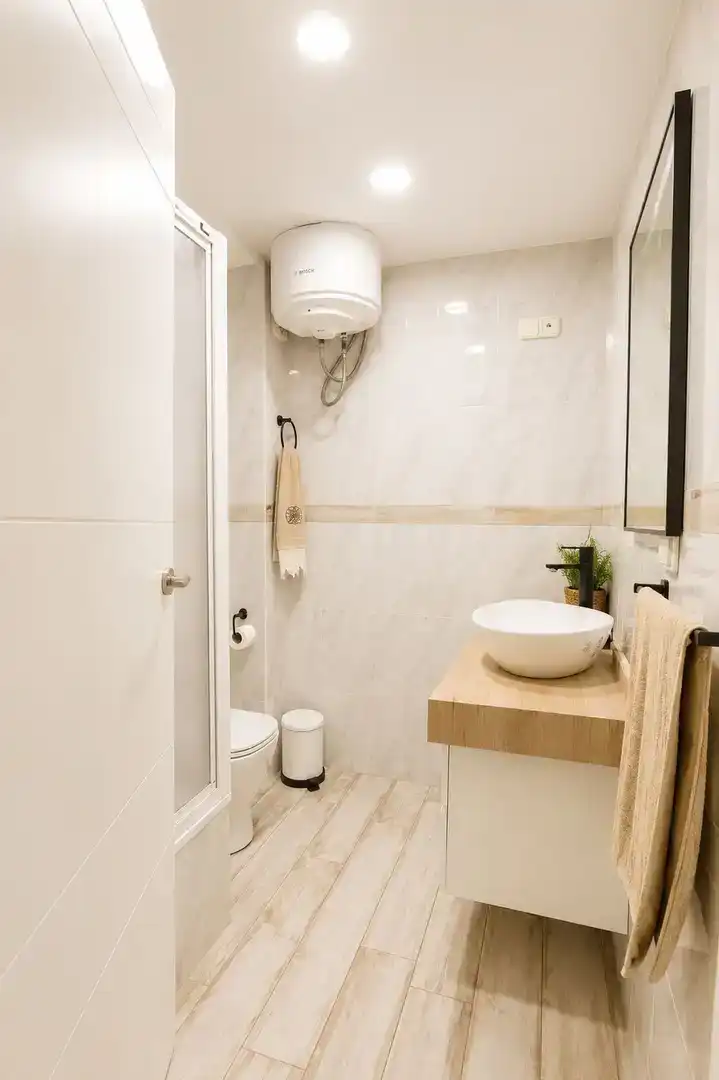 Baño de Apartamento de alquiler en Sueca con Aire acondicionado, Amueblado y Balcón