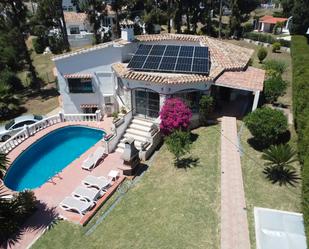 Jardí de Casa o xalet de lloguer en Mijas amb Aire condicionat, Terrassa i Piscina