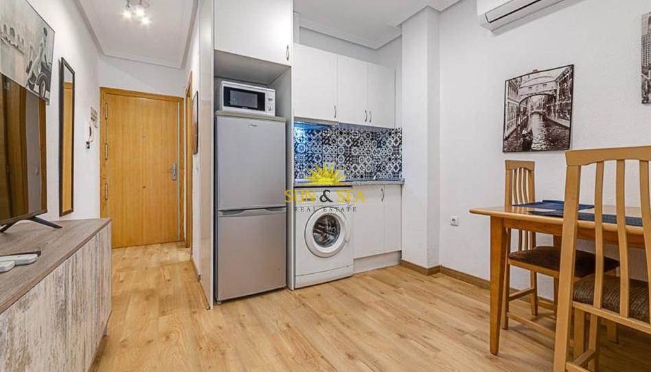 Photo 1 of Flat to rent in Zona Playa de los Locos, Alicante